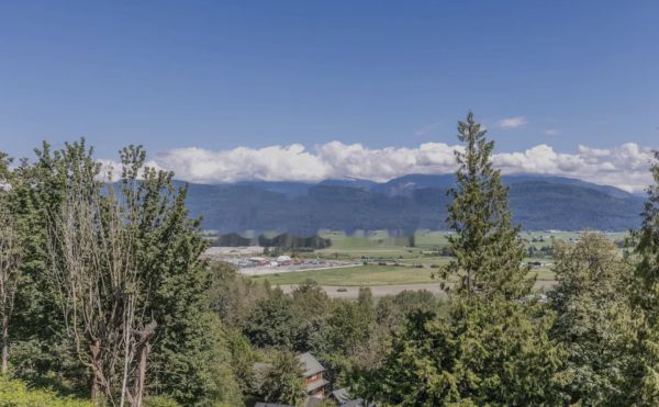 Valley view on Sandringham Drive